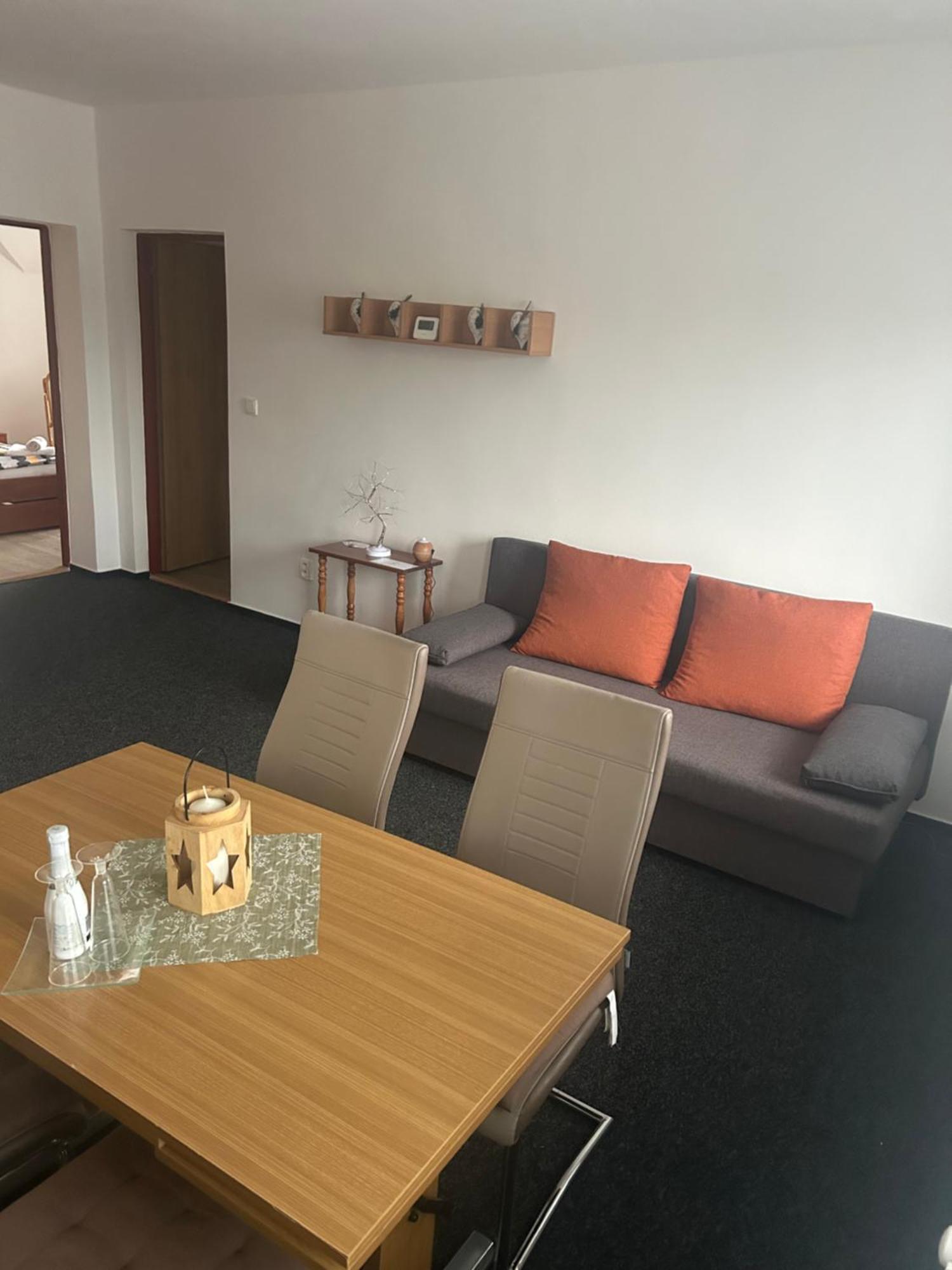 Apartman Krkovicka Mikulášovice Eksteriør billede